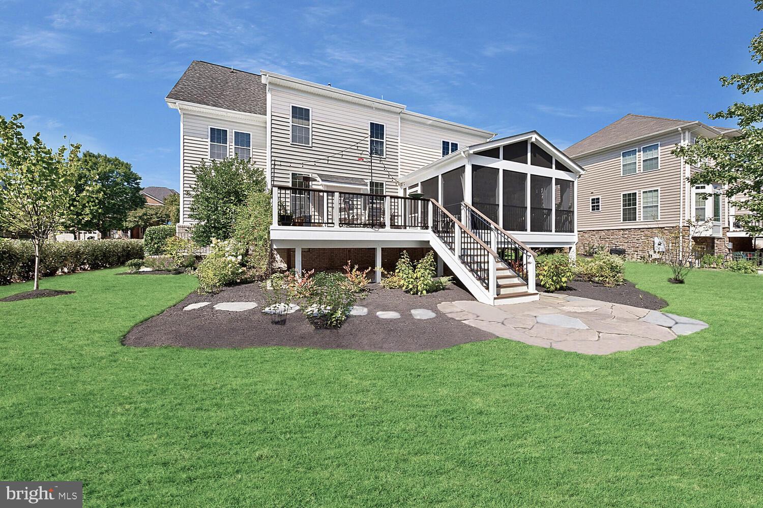 21816 AINSLEY COURT