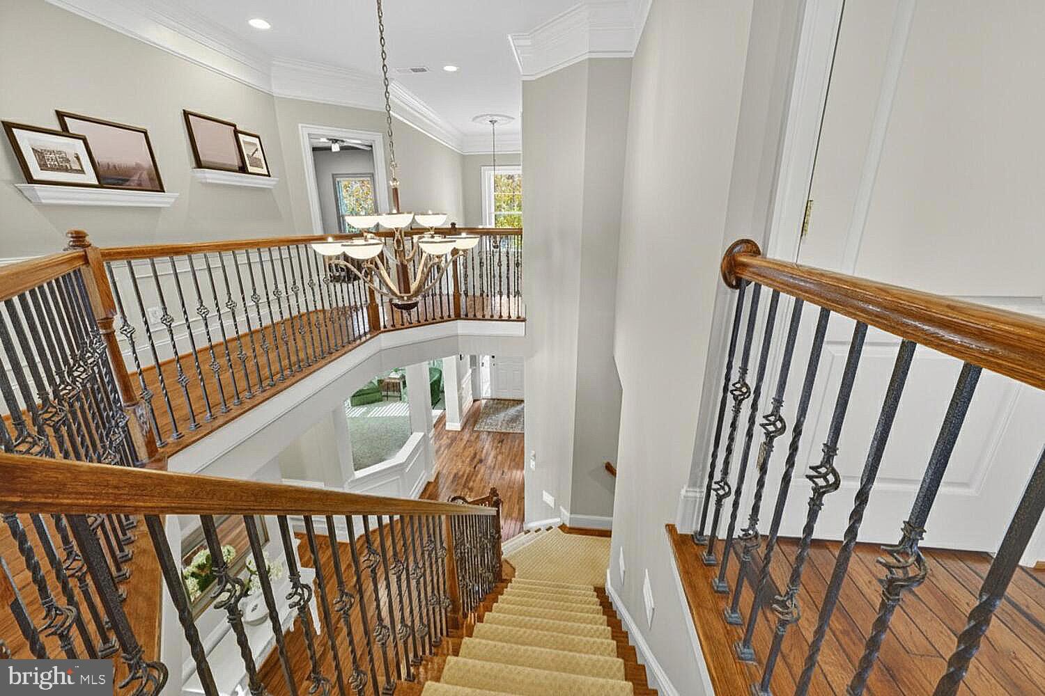 21816 AINSLEY COURT