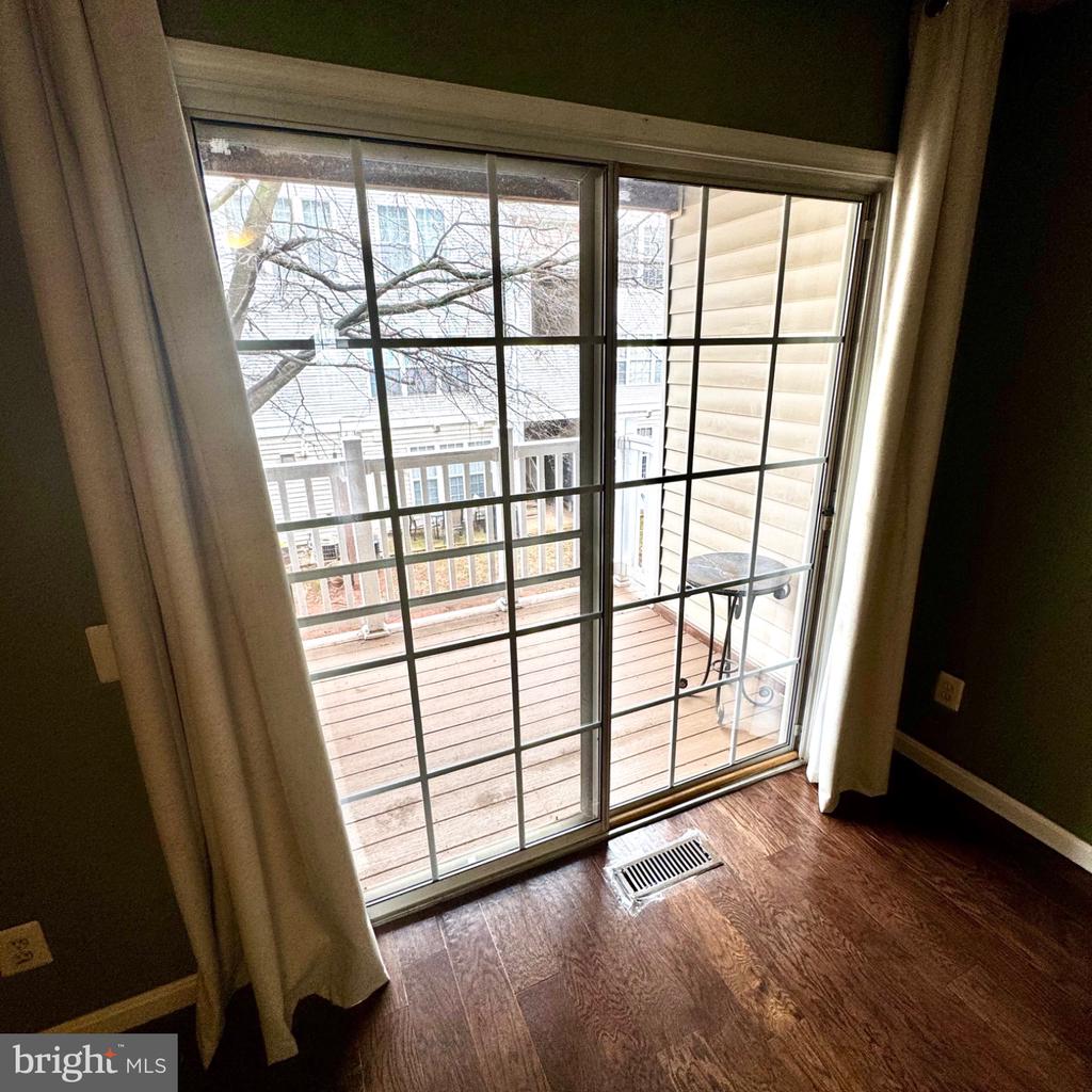 21874 RAILWAY TERRACE 112
