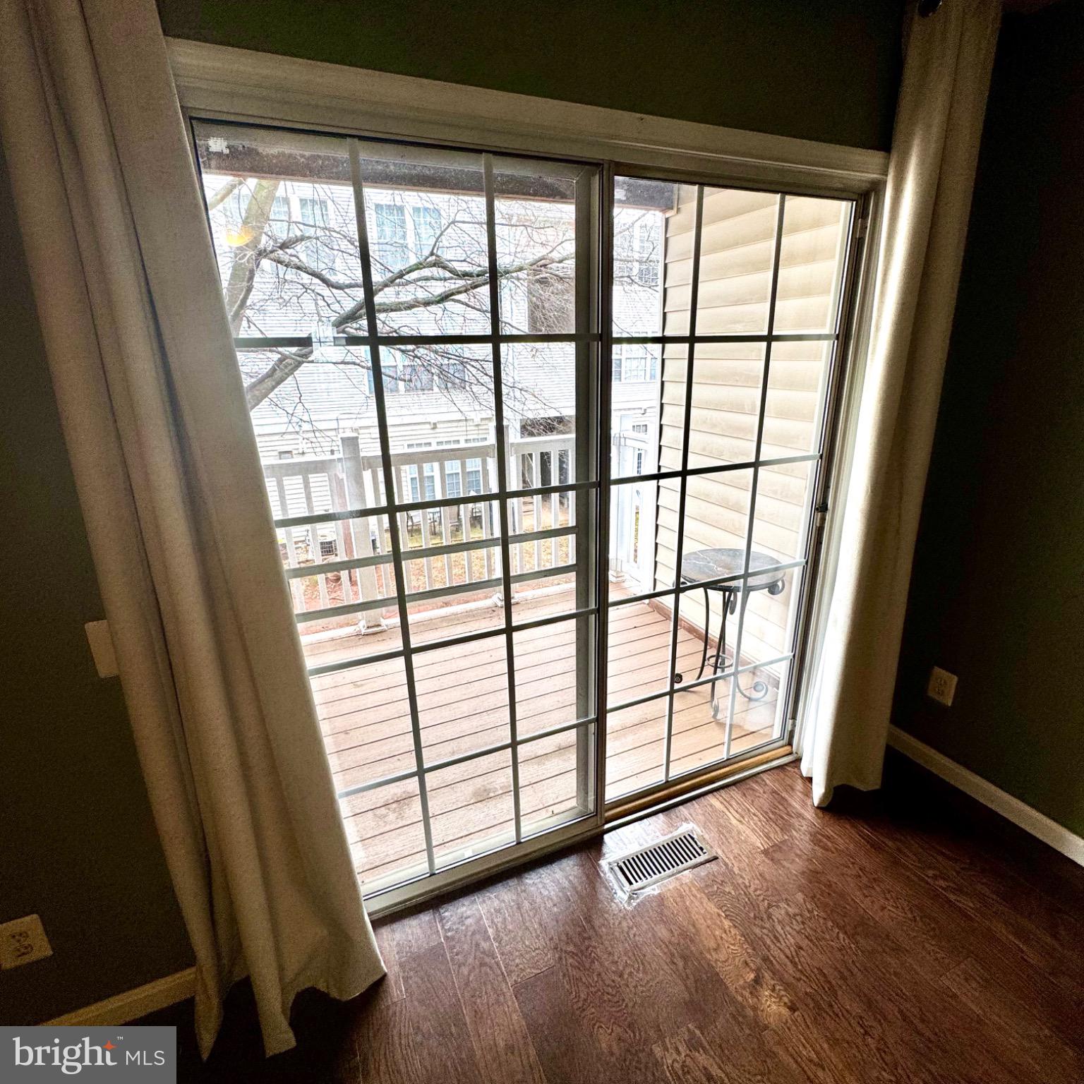 21874 RAILWAY TERRACE 112