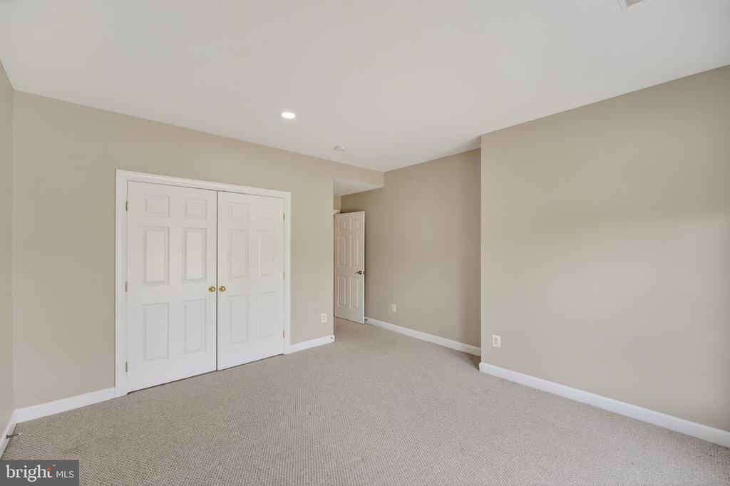 42966 VINO ROSSO COURT