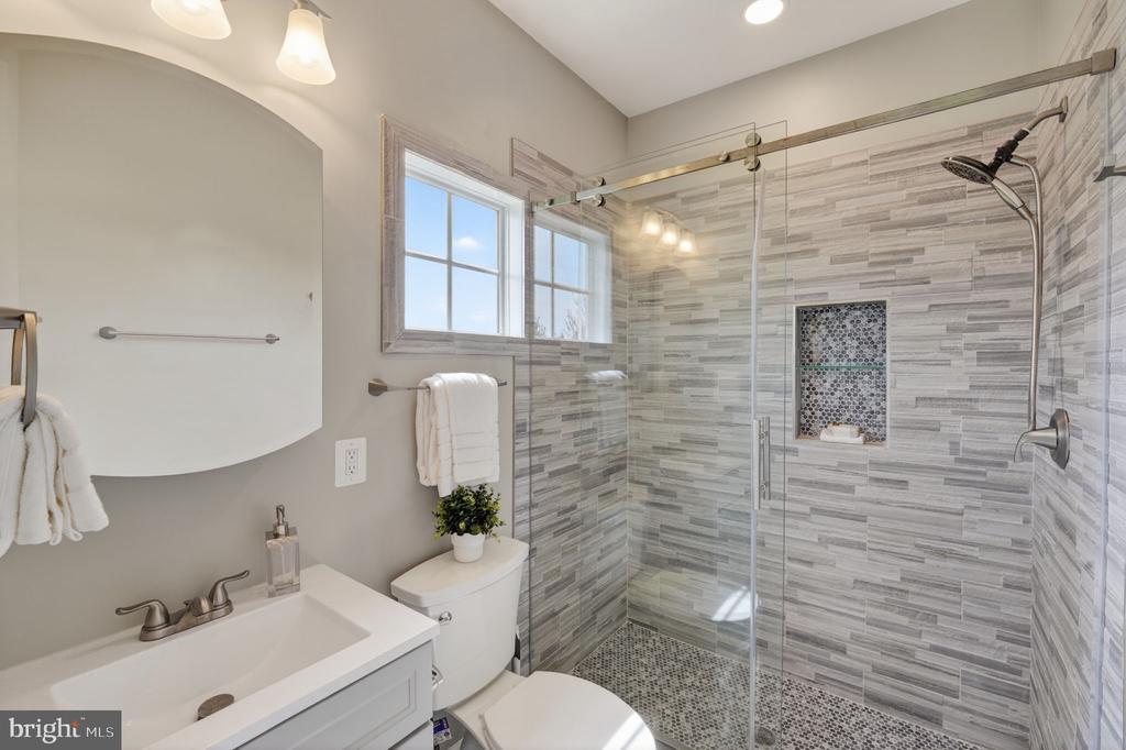 42966 VINO ROSSO COURT