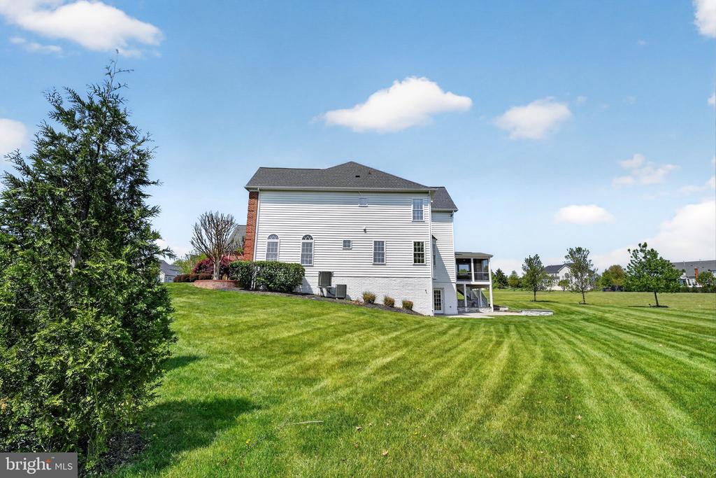 42966 VINO ROSSO COURT