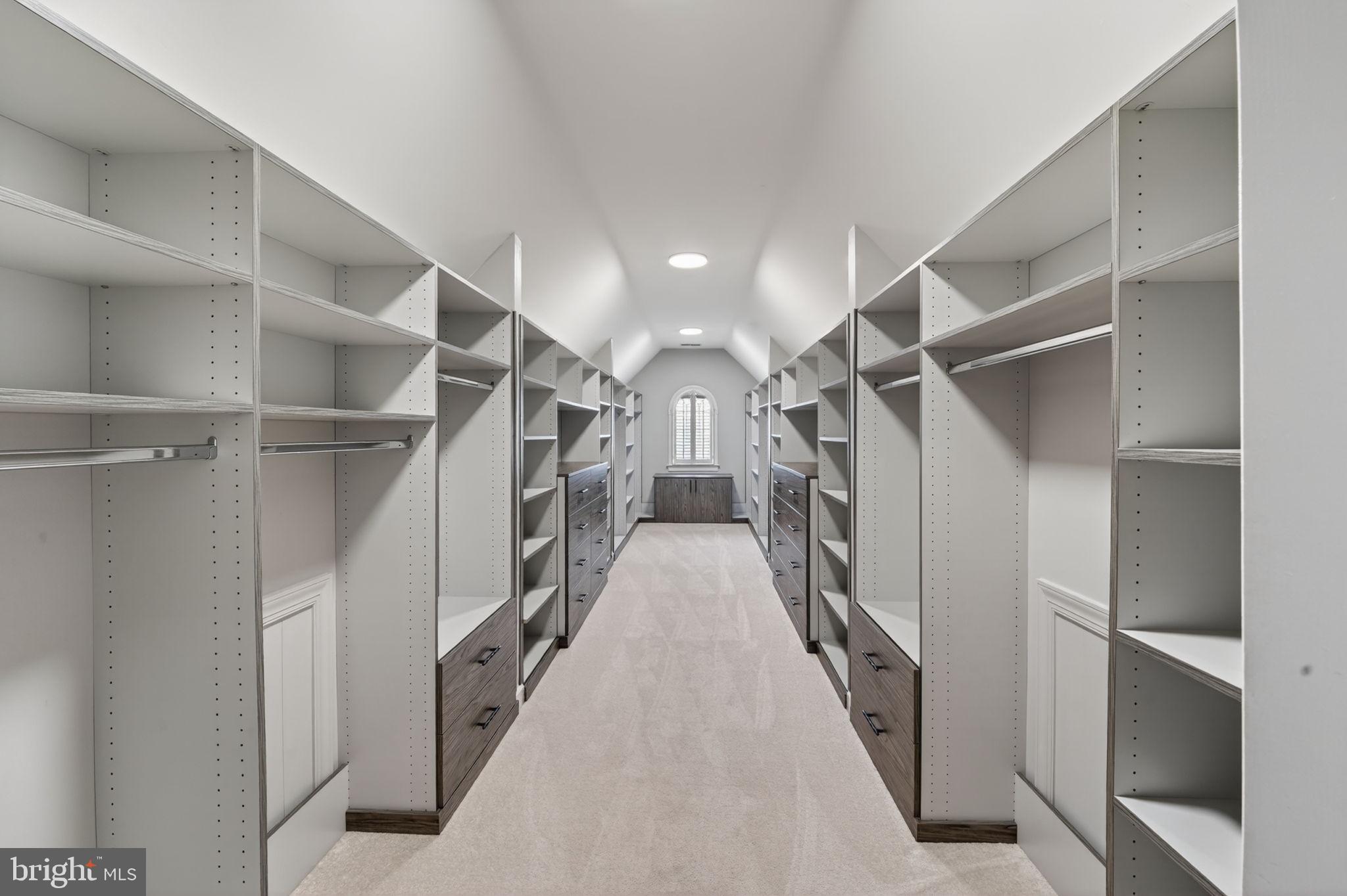 42966 VINO ROSSO COURT