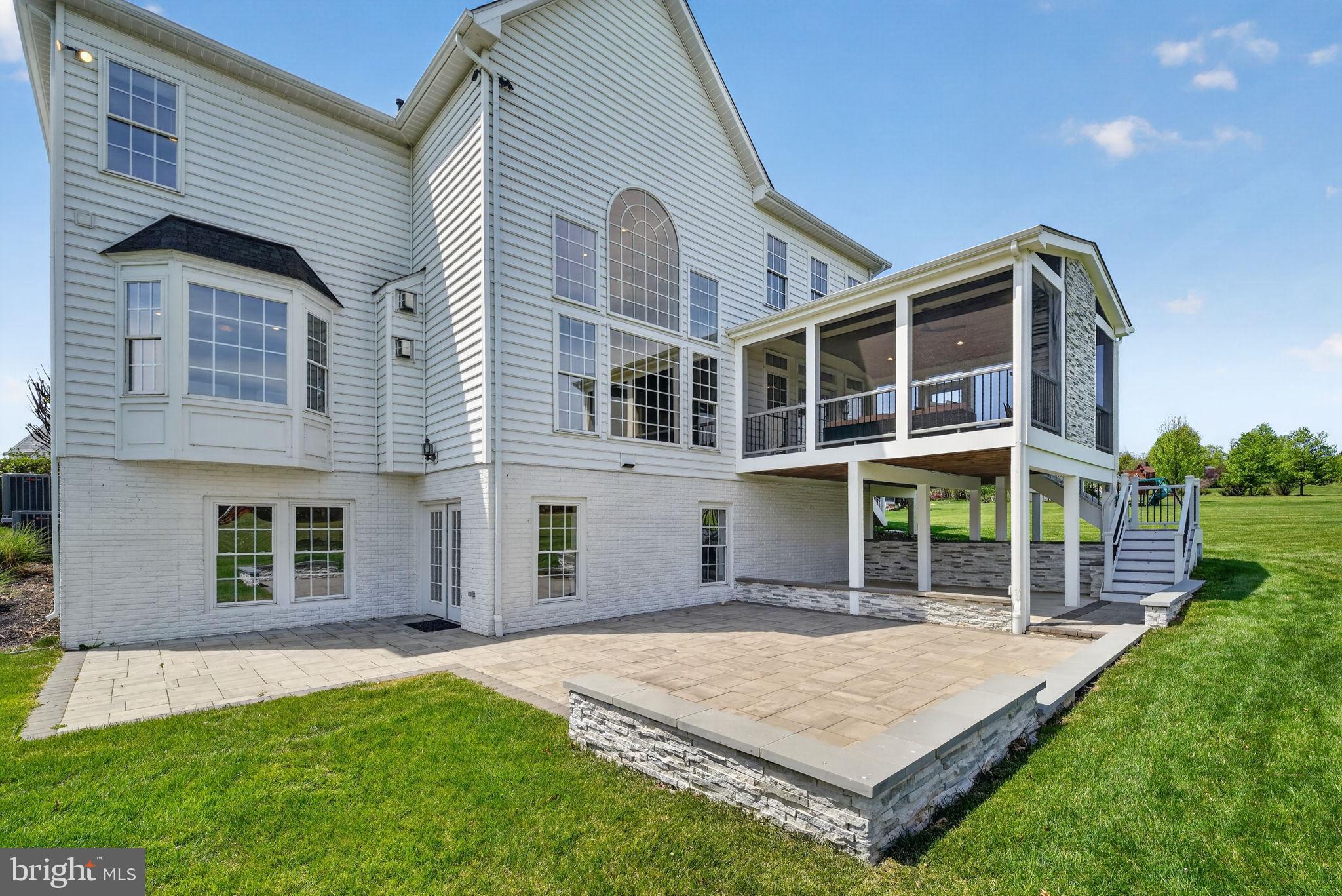 42966 VINO ROSSO COURT