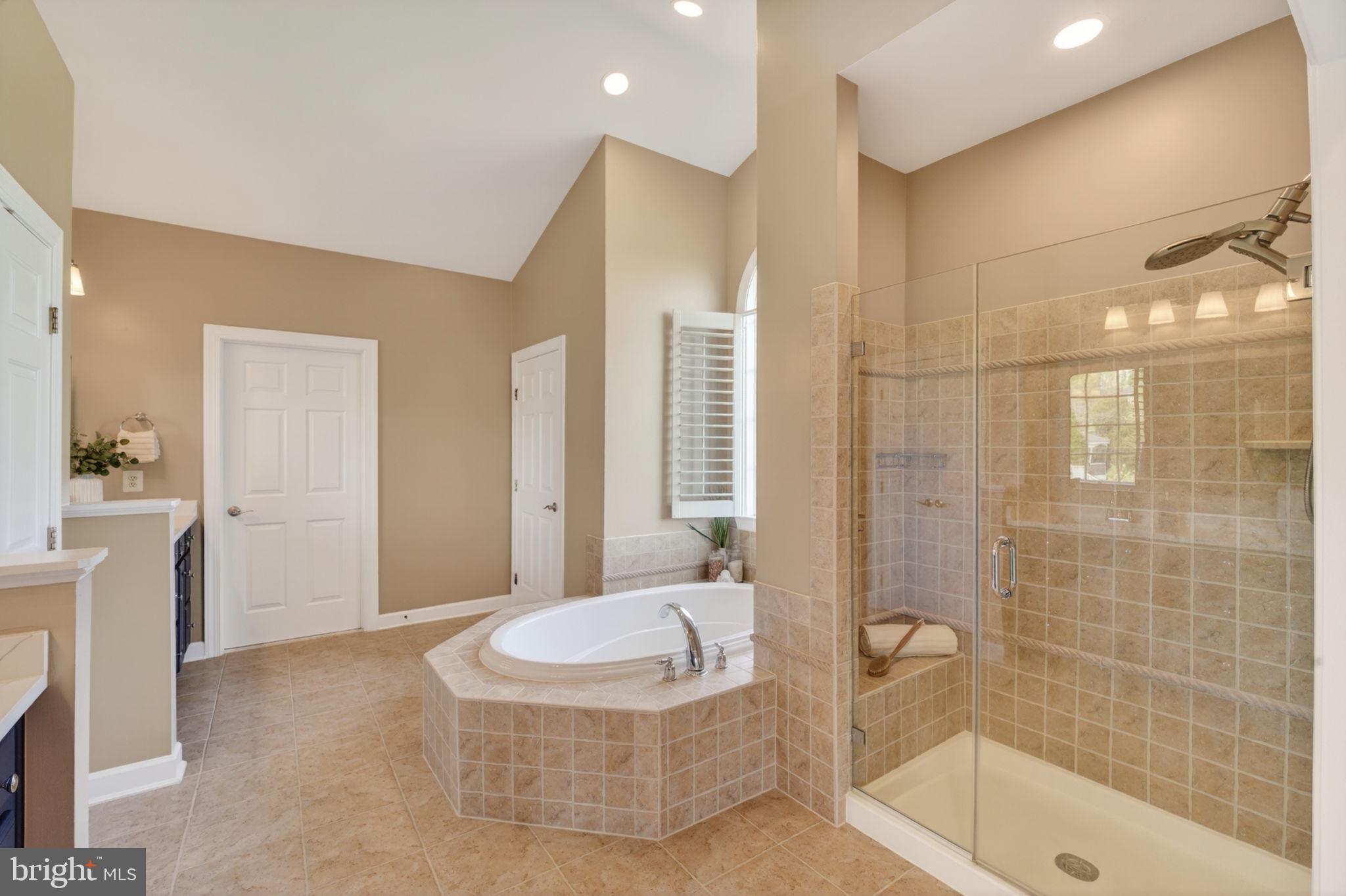 42966 VINO ROSSO COURT