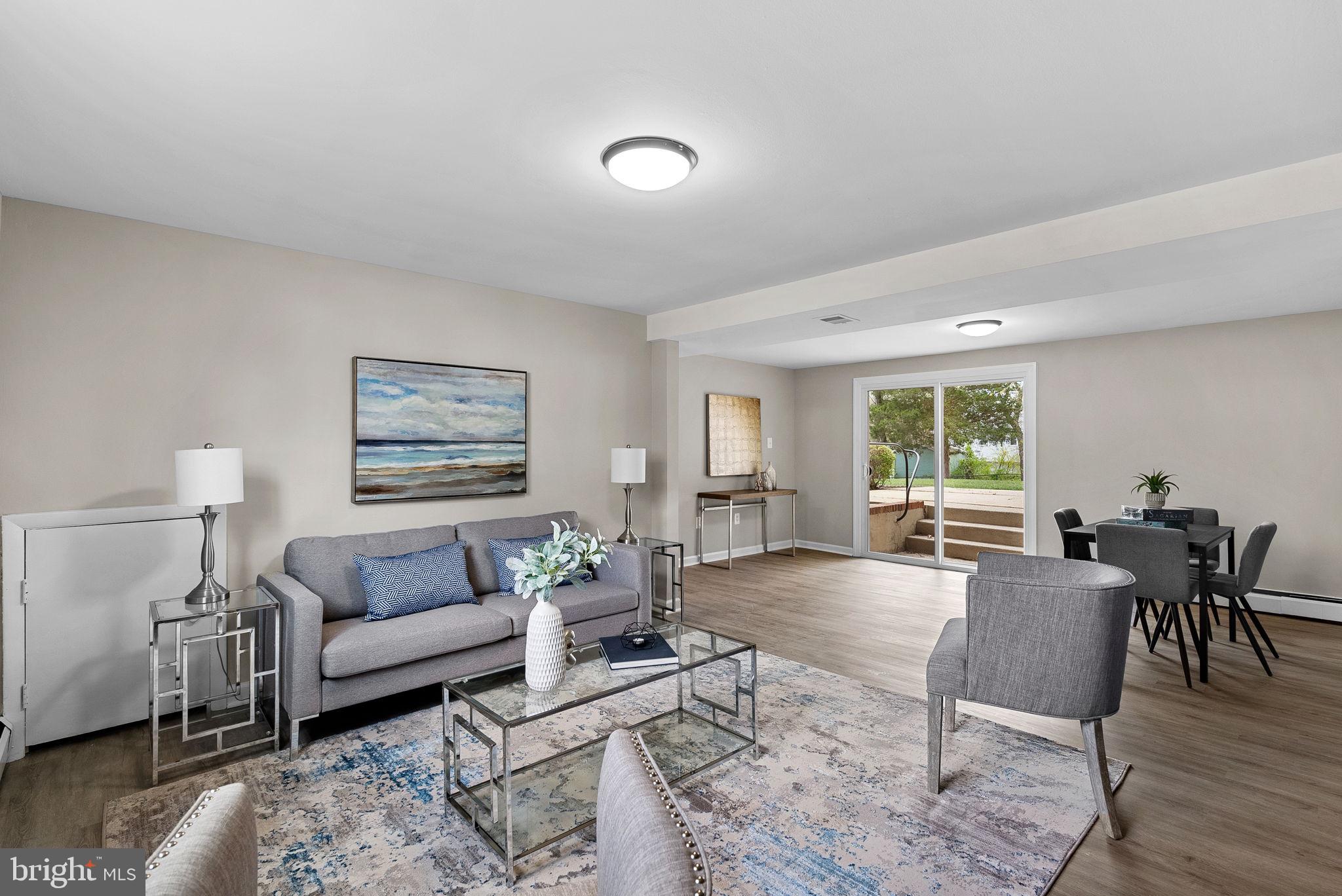 3761 del Mar Dr