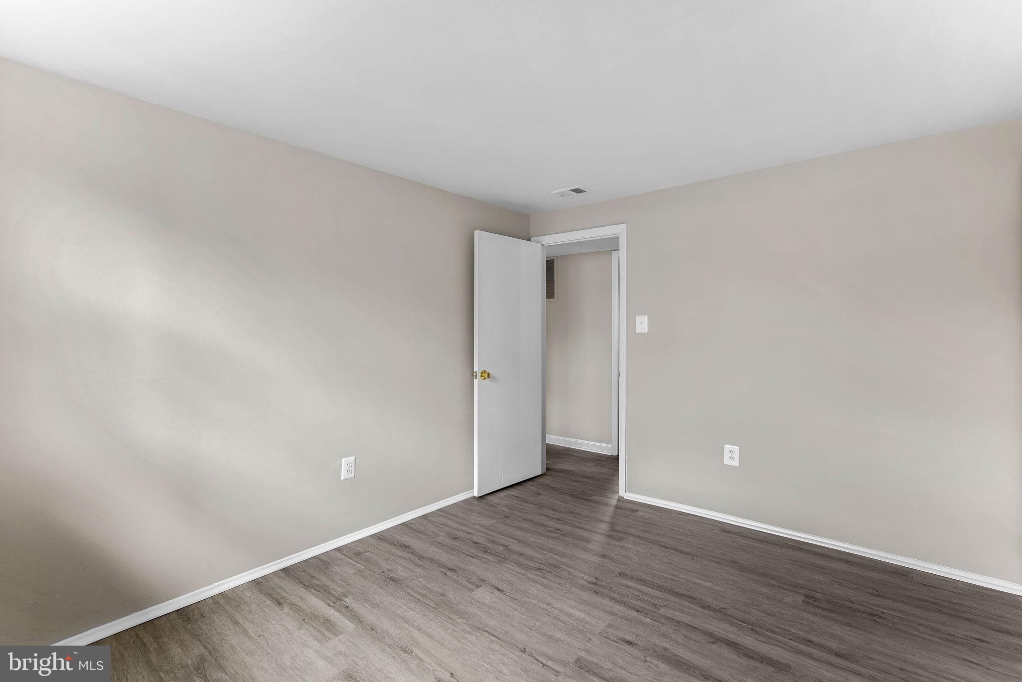3761 del Mar Dr