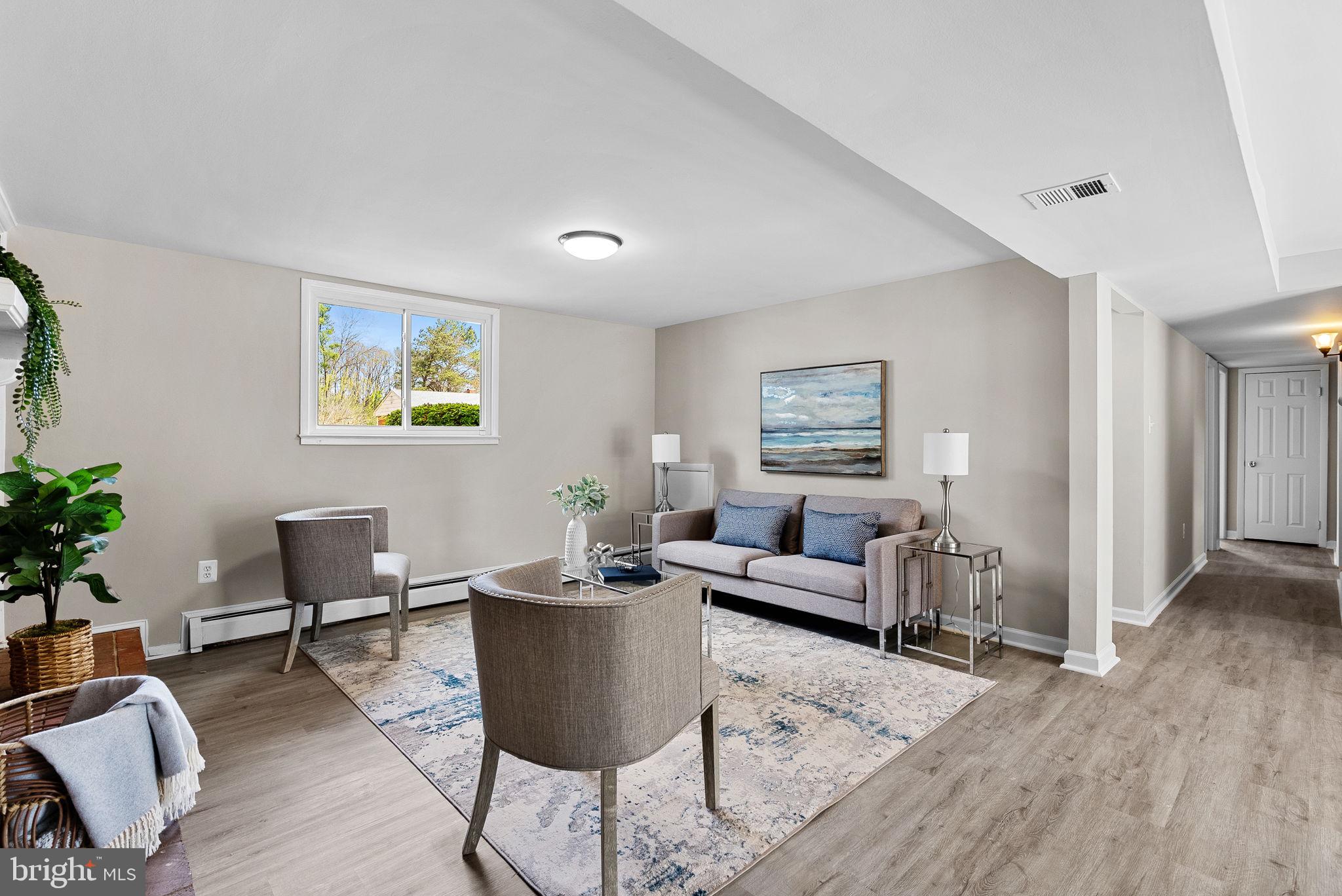 3761 del Mar Dr