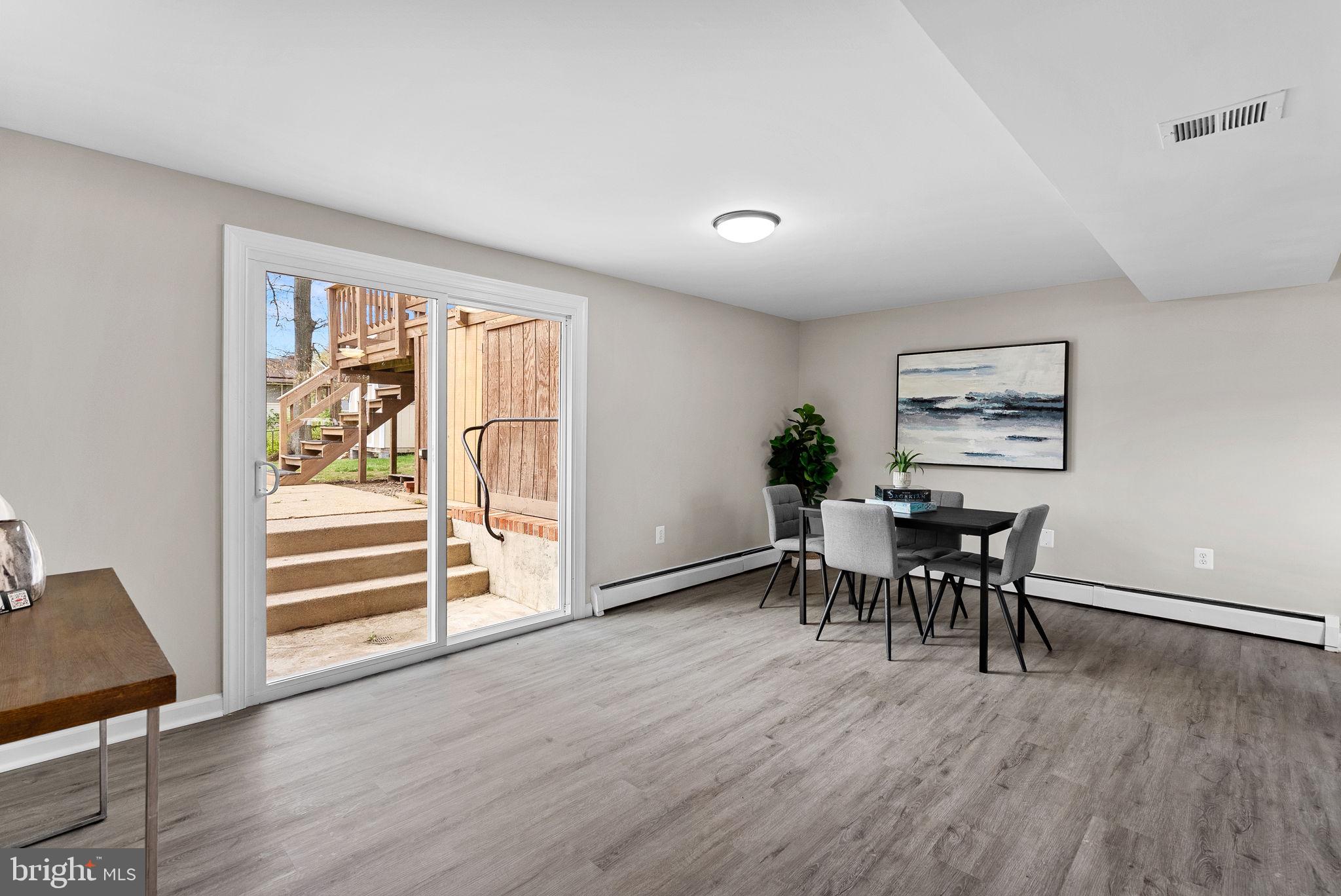 3761 del Mar Dr