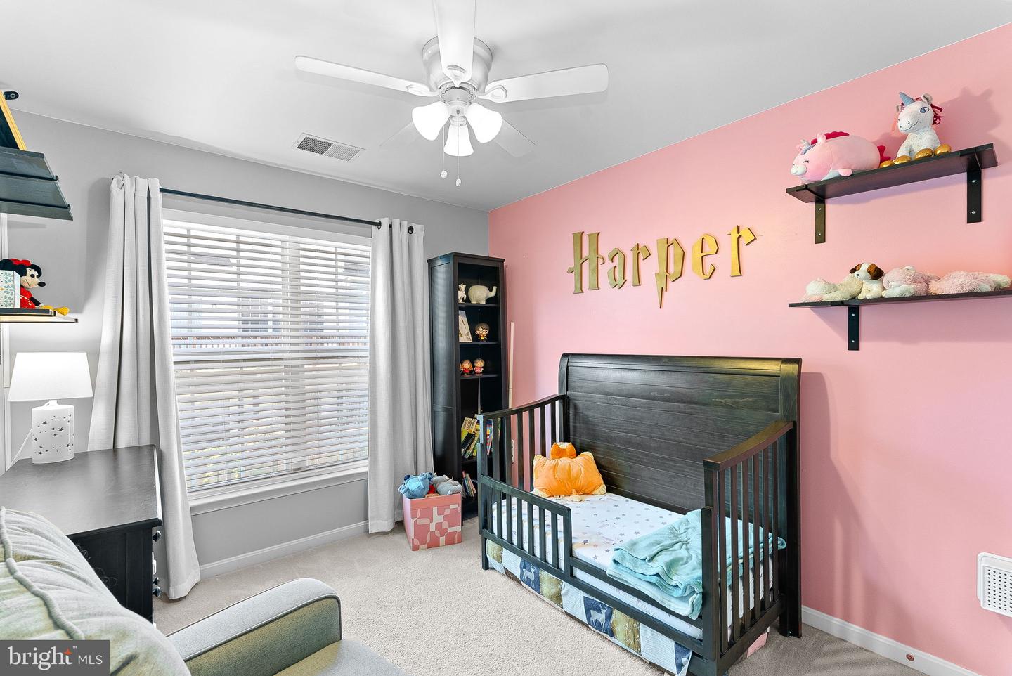 15673 Mendoza Ln
