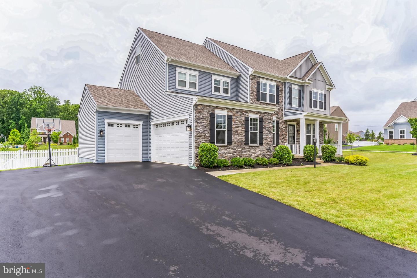 6713 DOGWOOD BLOOM CT