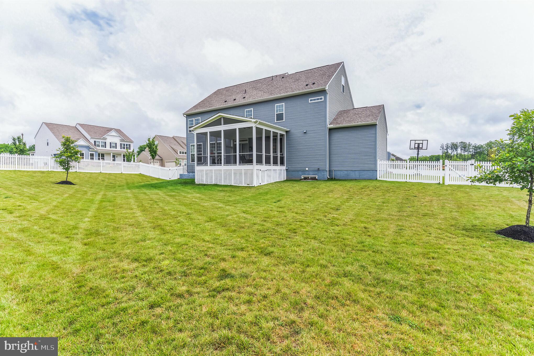 6713 DOGWOOD BLOOM CT