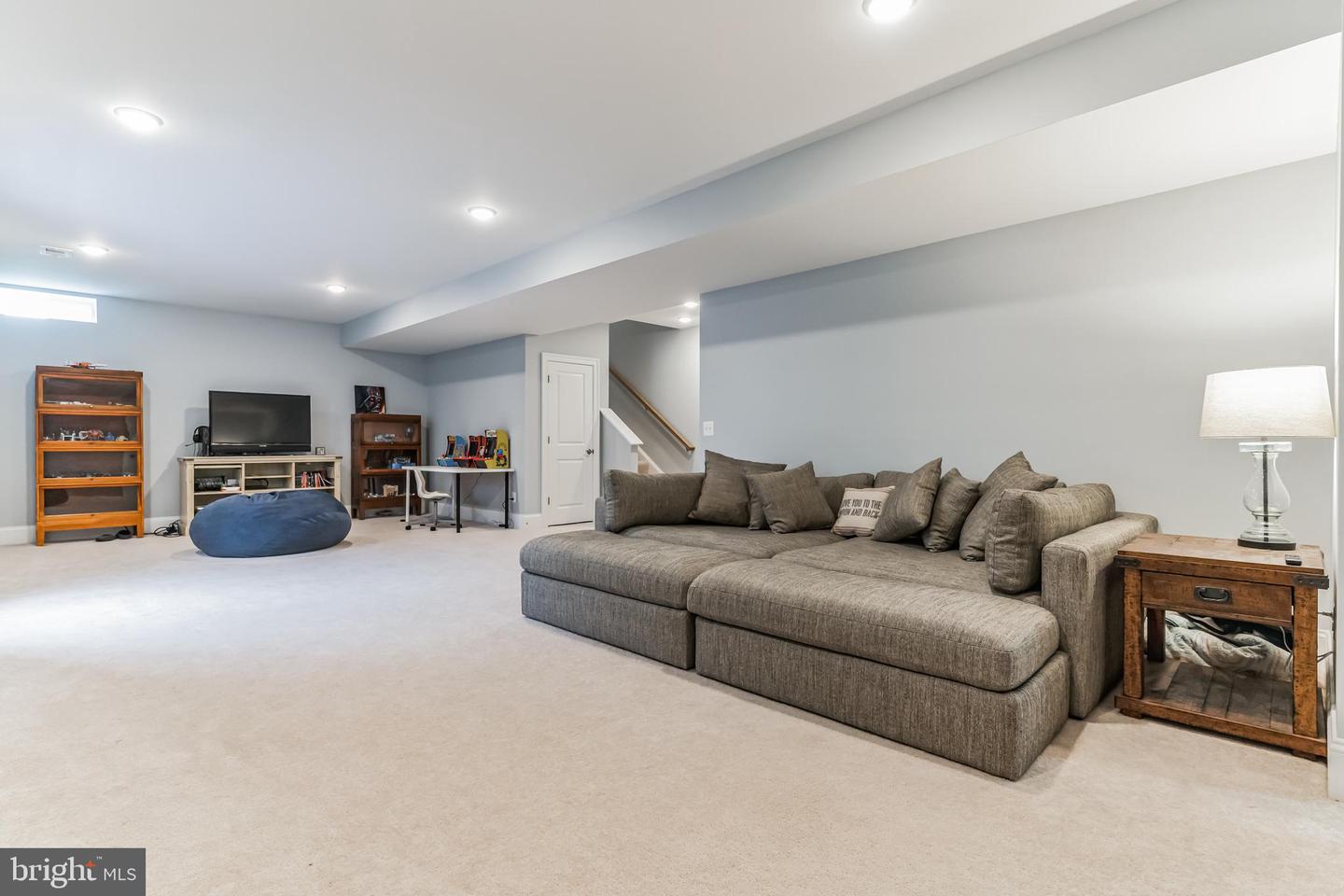 6713 DOGWOOD BLOOM CT