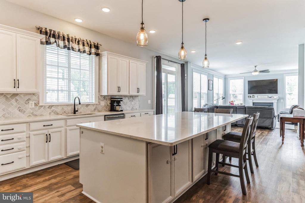 6713 DOGWOOD BLOOM CT