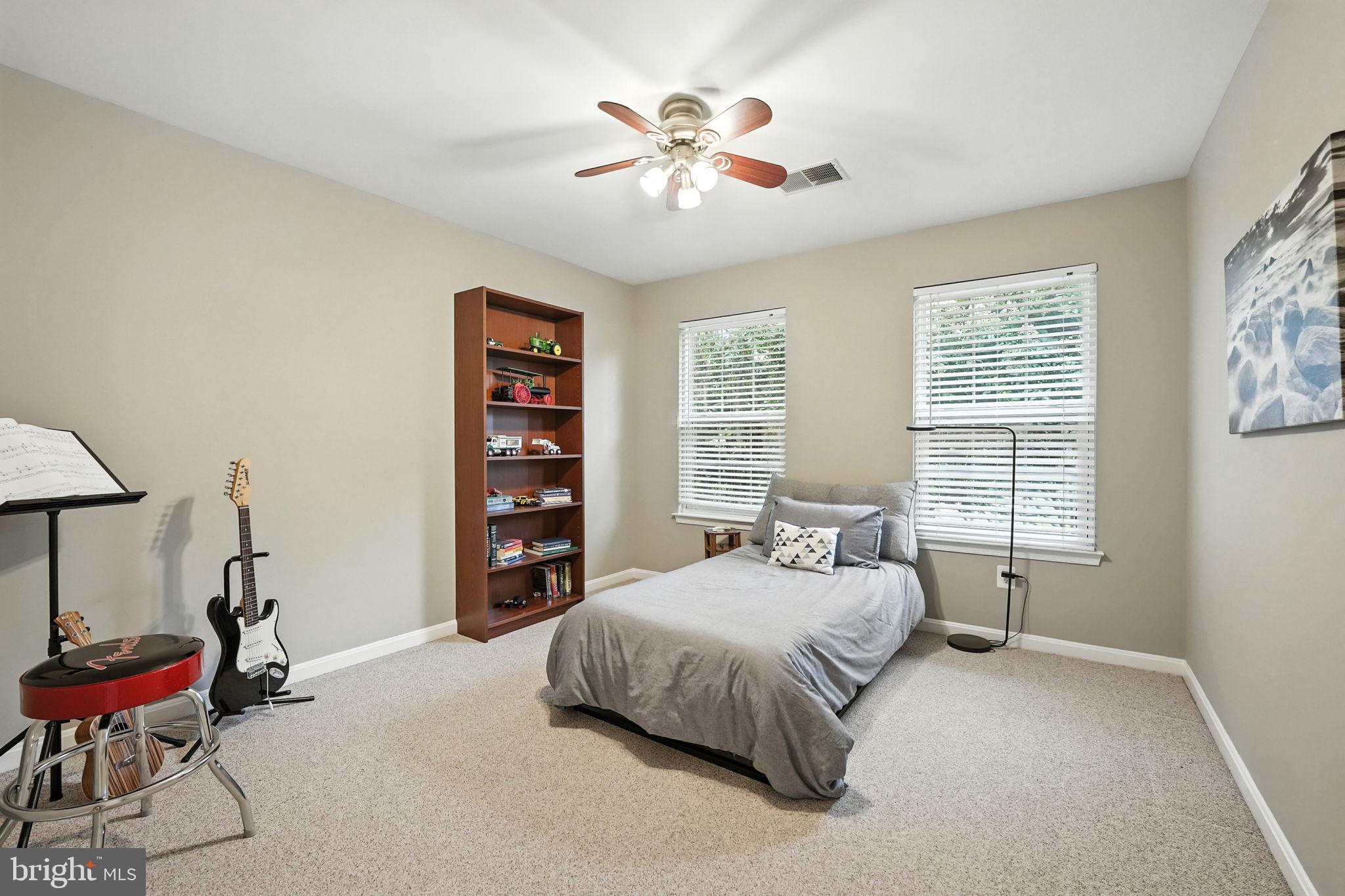 6359 COLONIAL VILLAGE LOOP