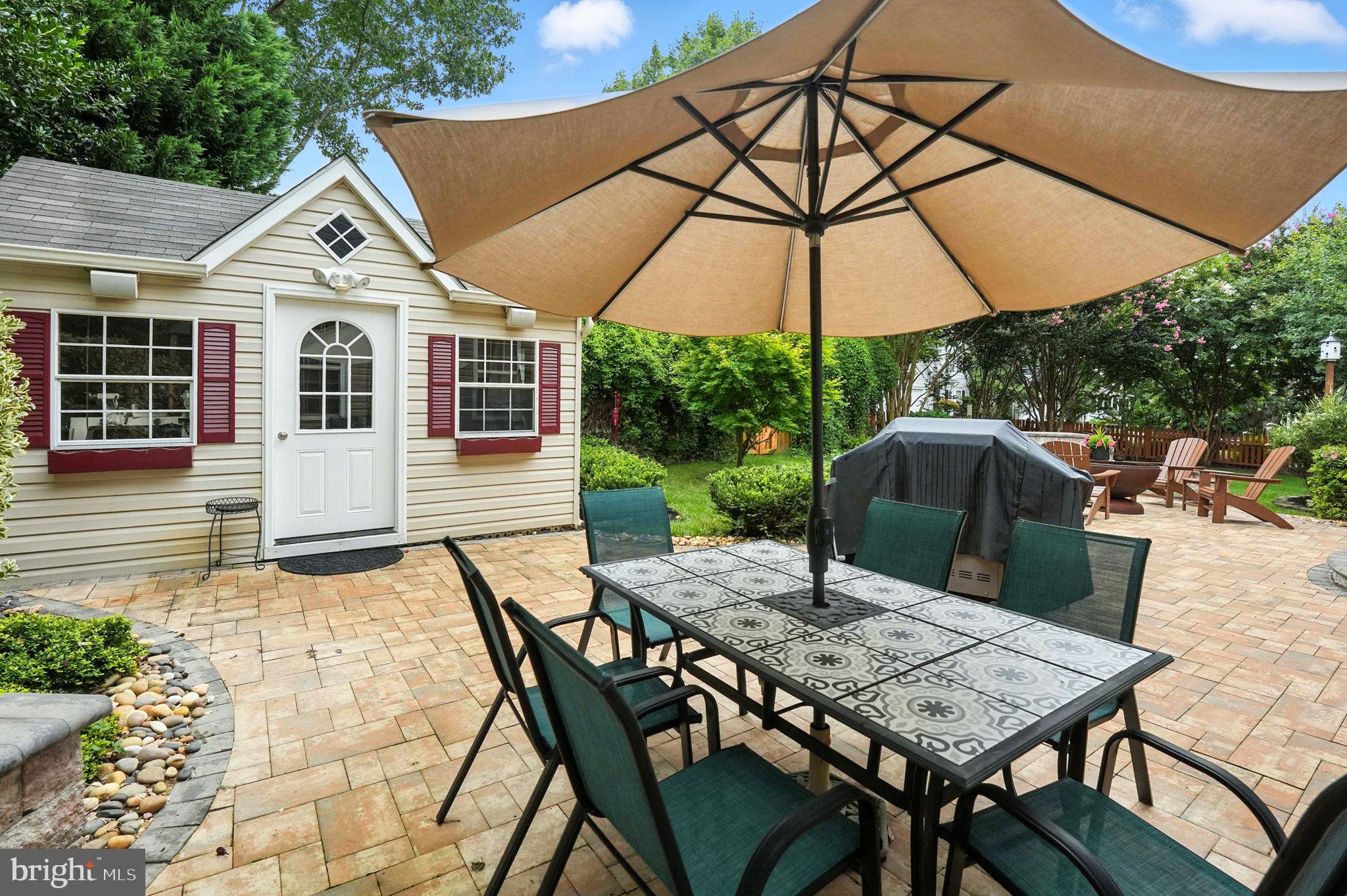 6359 COLONIAL VILLAGE LOOP