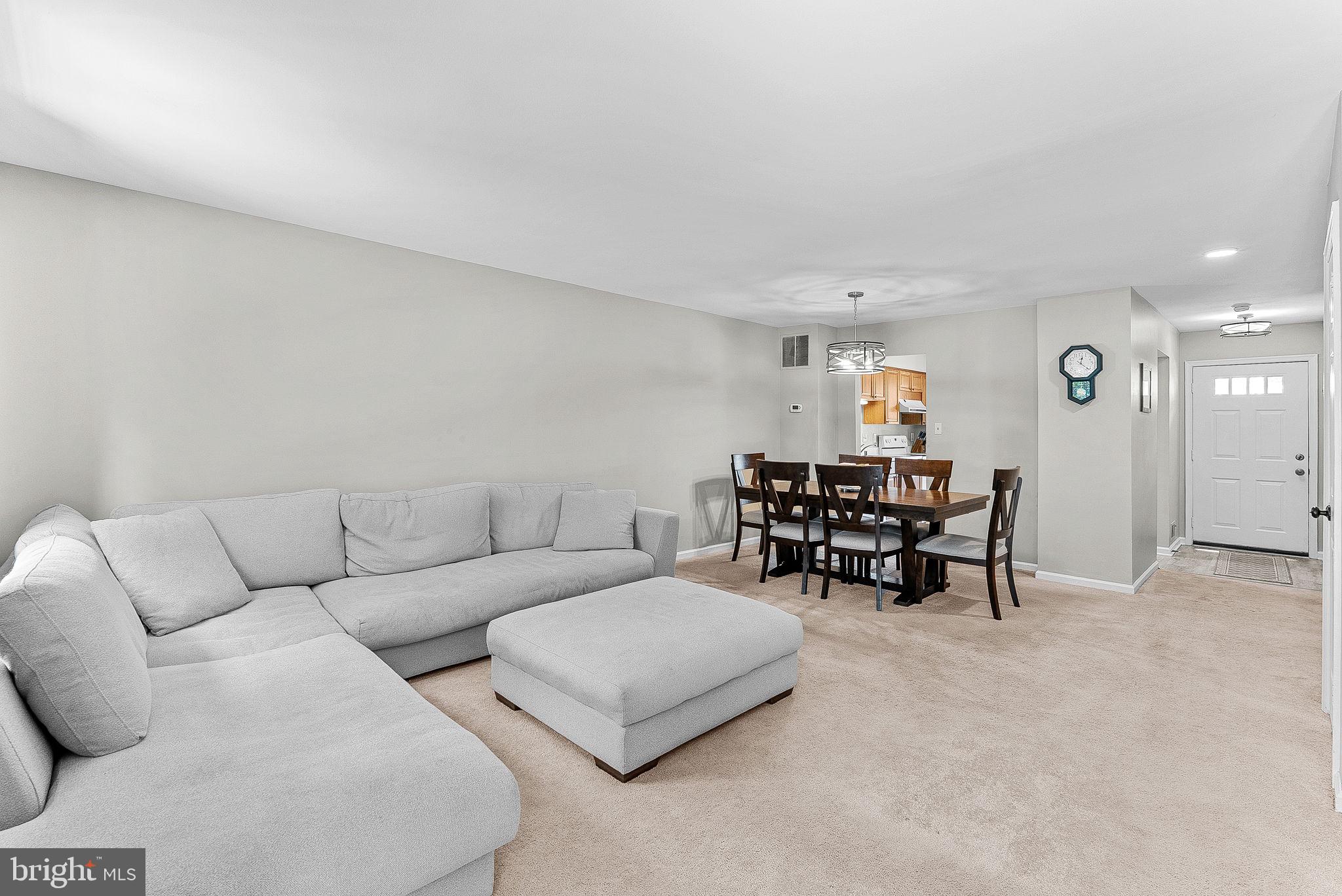 3511 AVIARY WAY