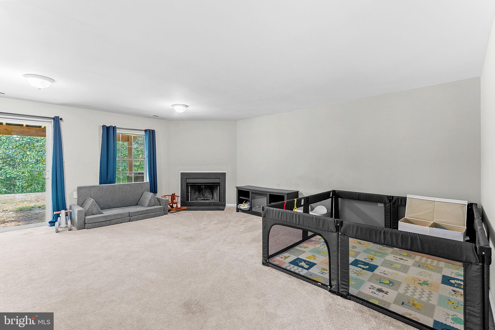 3511 AVIARY WAY
