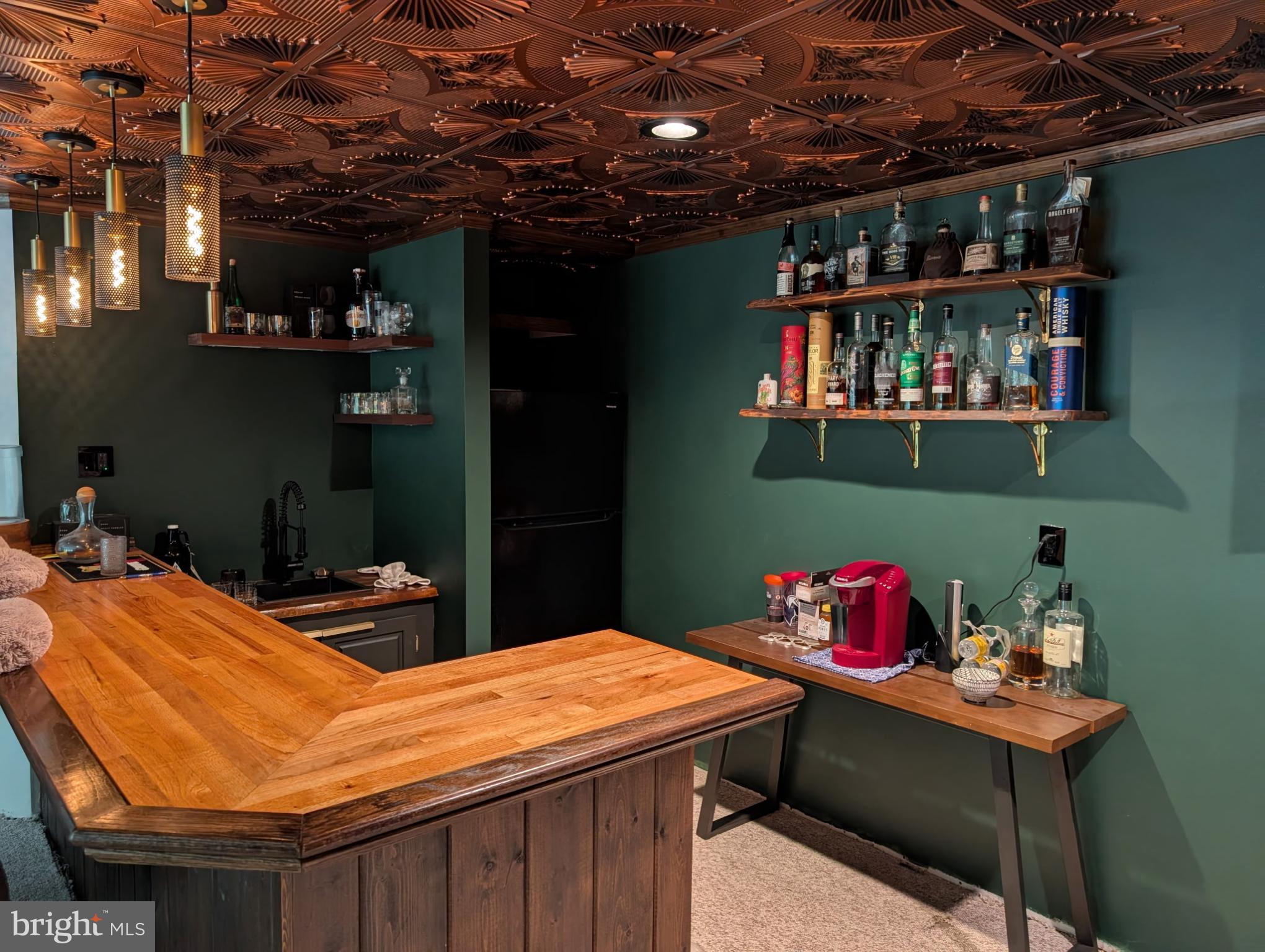 10264 GREYSTONE ROAD