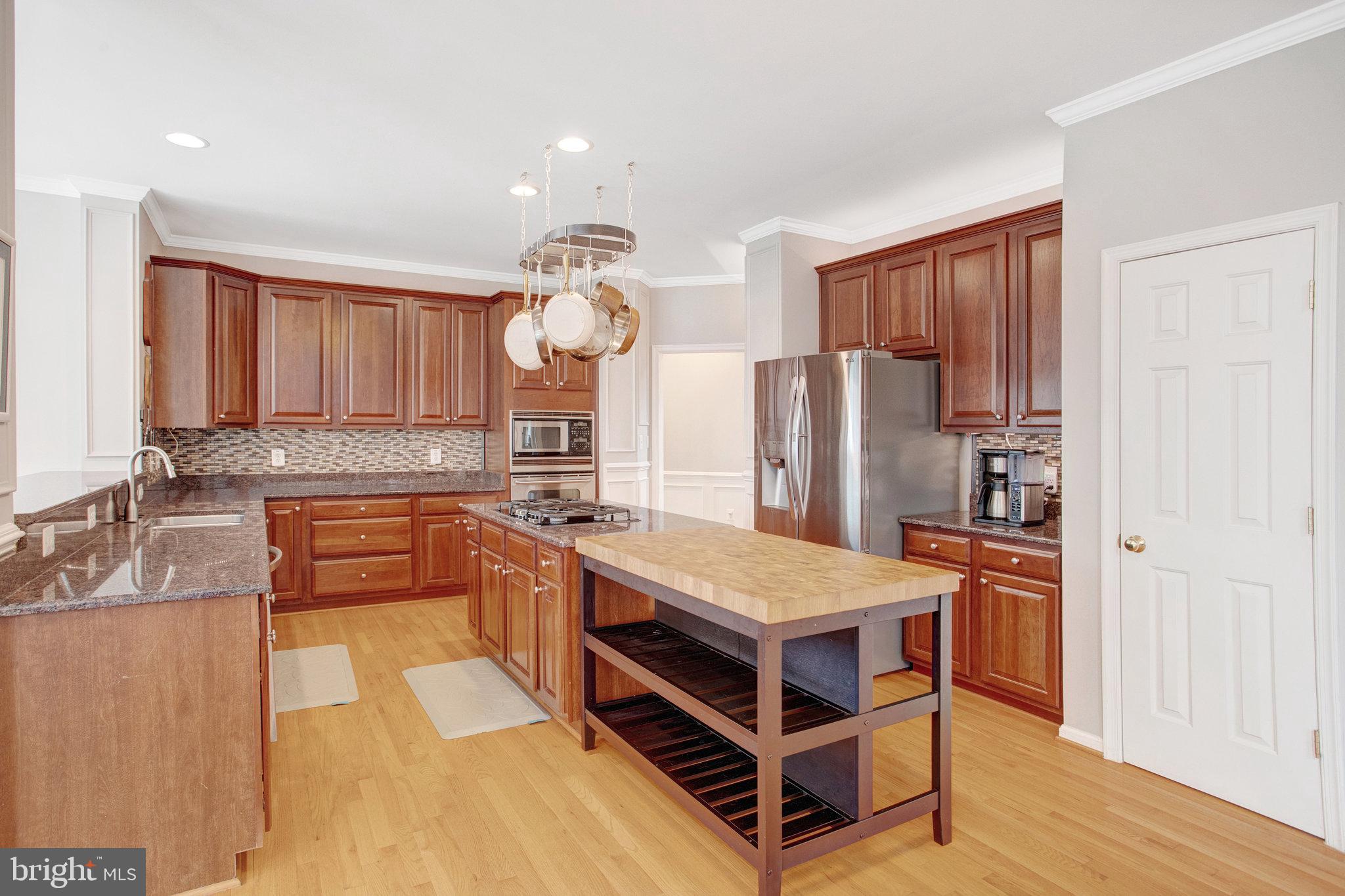 15 Saint Charles Ct