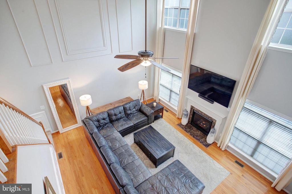 15 Saint Charles Ct