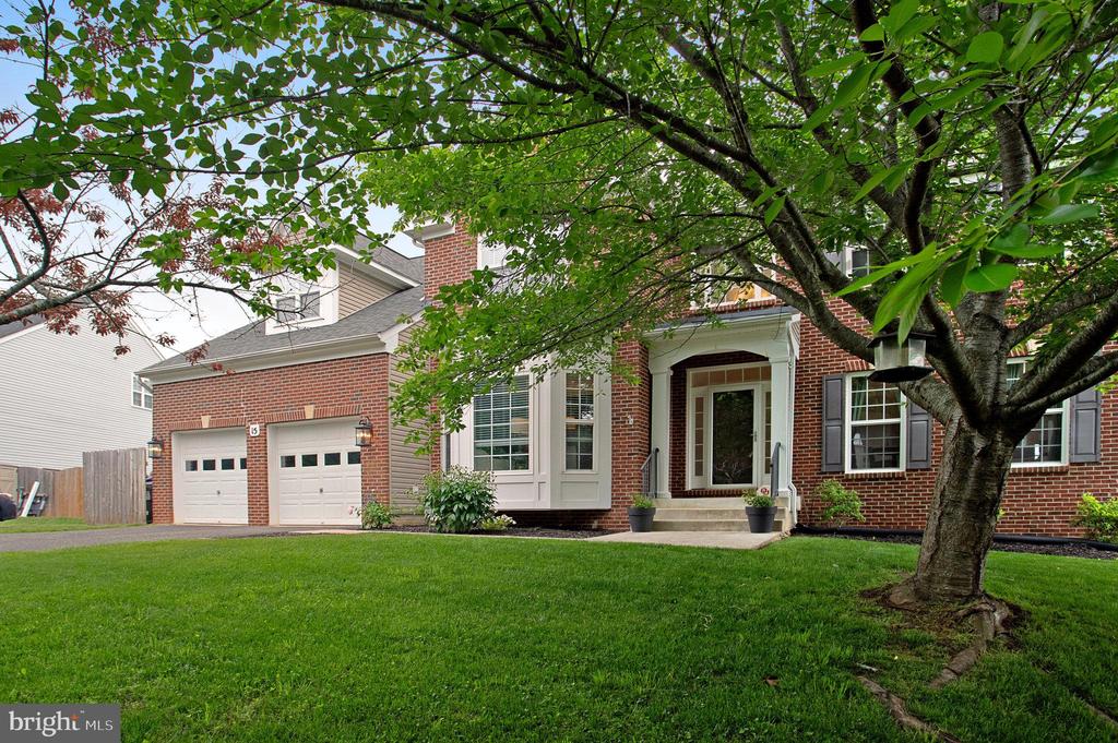 15 Saint Charles Ct