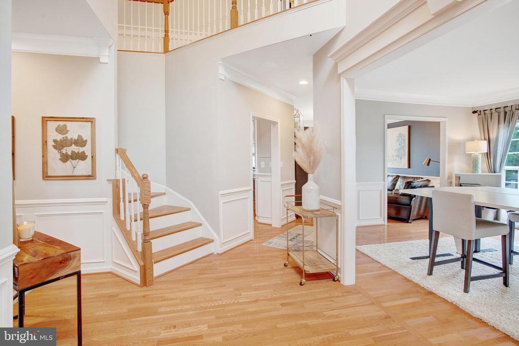 15 Saint Charles Ct