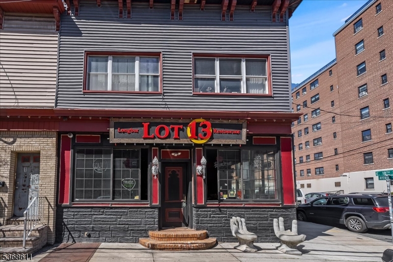167-169 Avenue