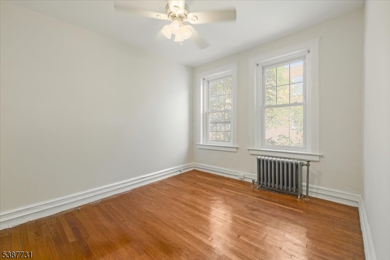 2 Altamont Ct 25
