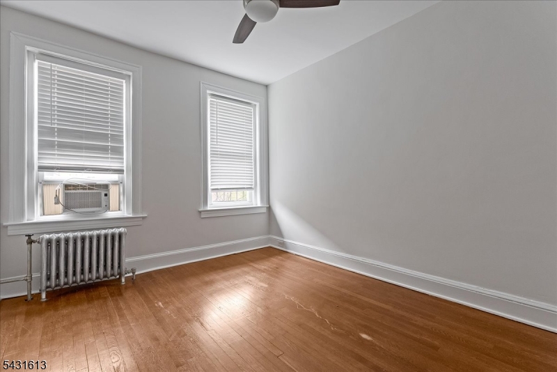 2 Altamont Ct 24