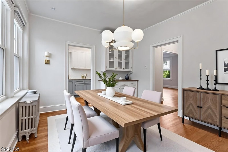 2 Altamont Ct 24