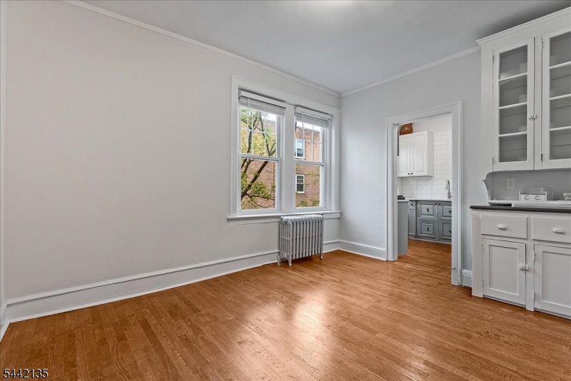 2 Altamont Ct 24