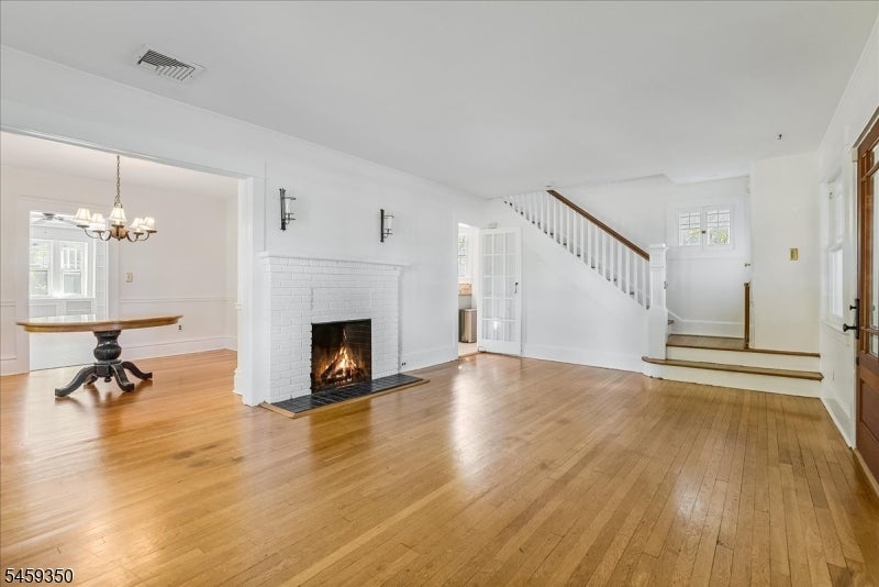 25 Orchard St