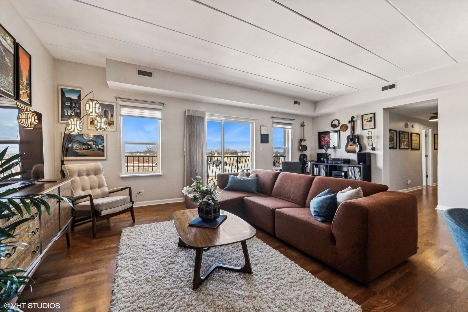 2021 N KEDZIE Avenue Unit: 5D