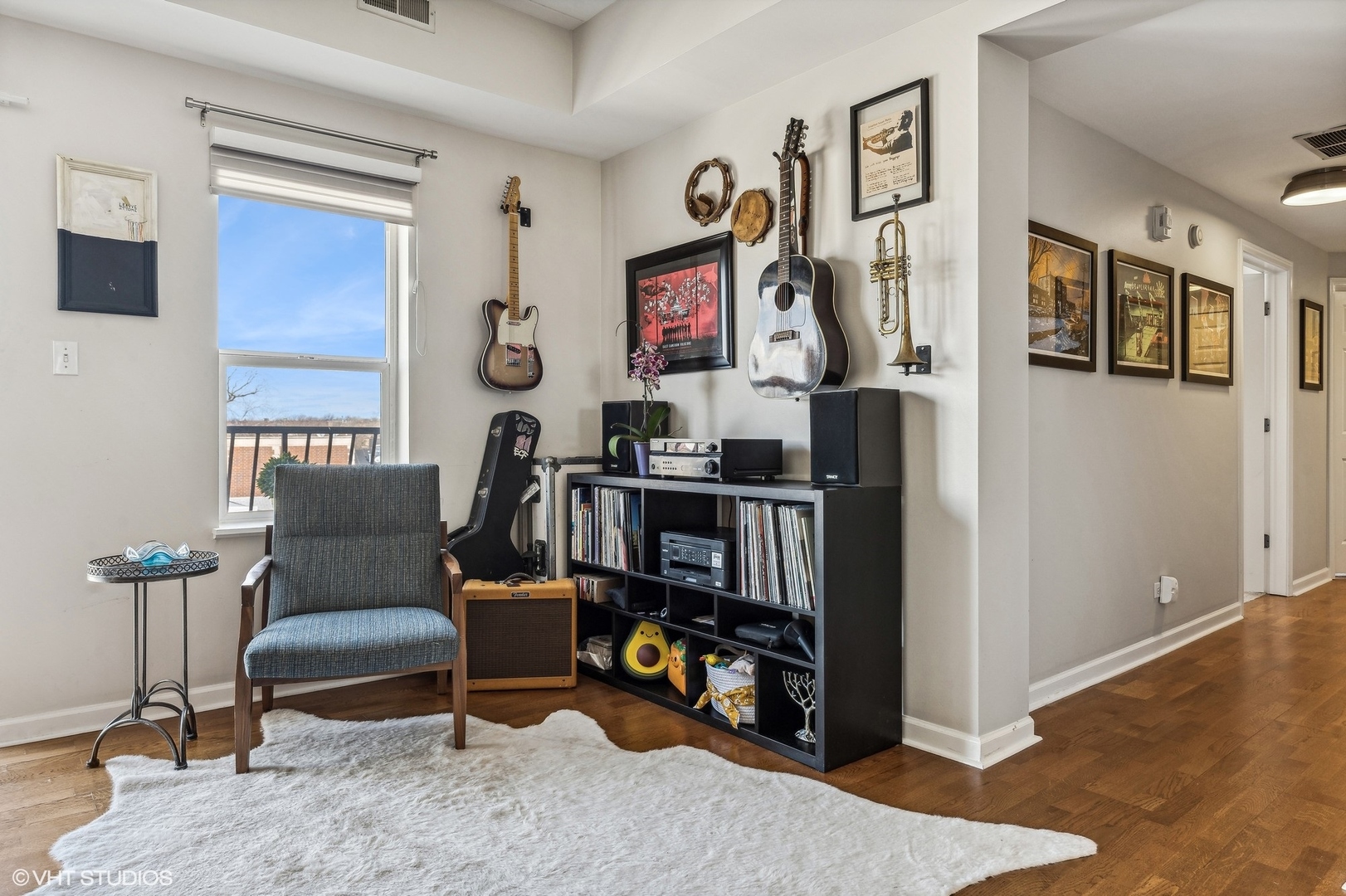 2021 N KEDZIE Avenue Unit: 5D