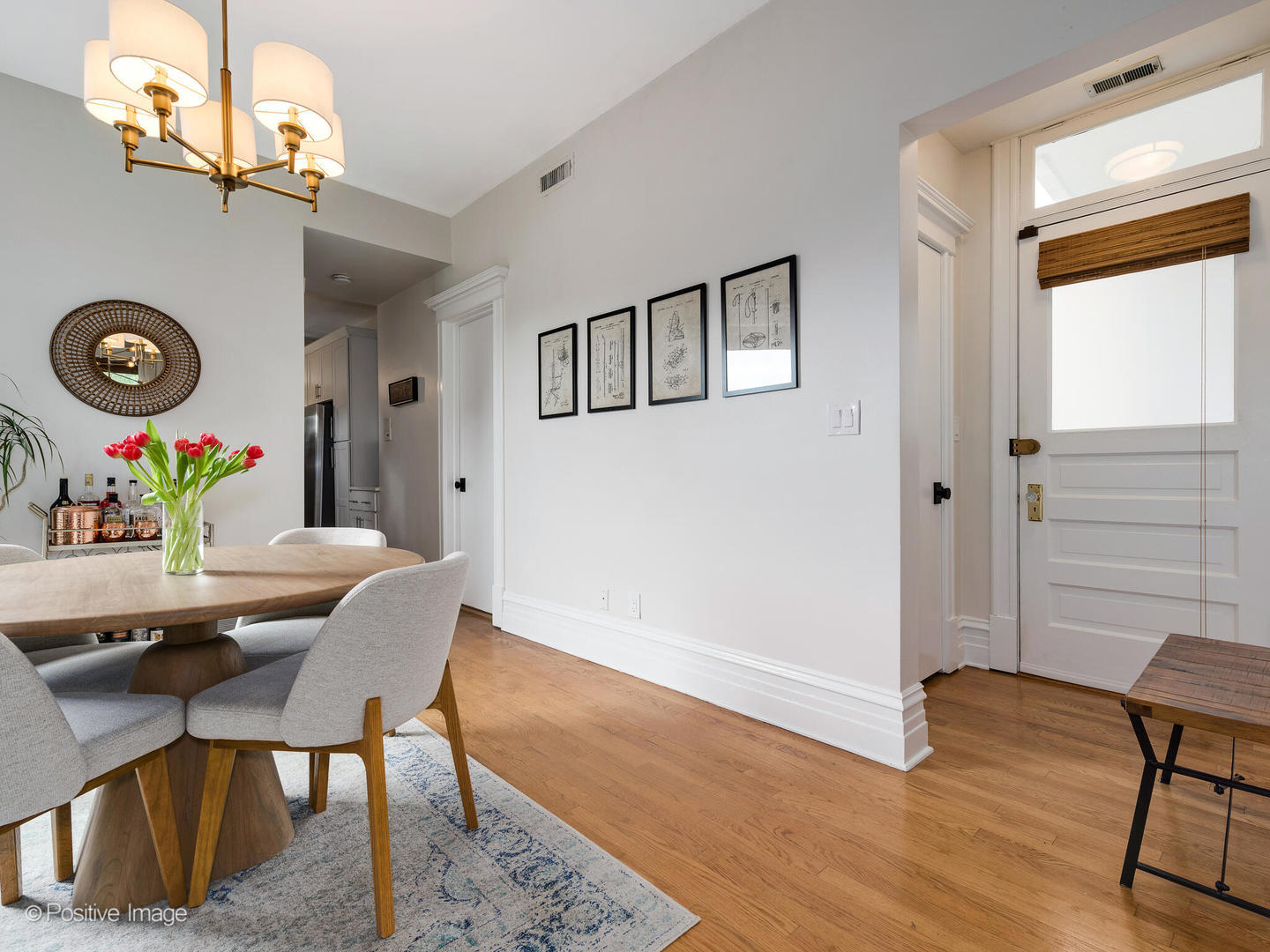 1944 N SEMINARY Avenue Unit: 3