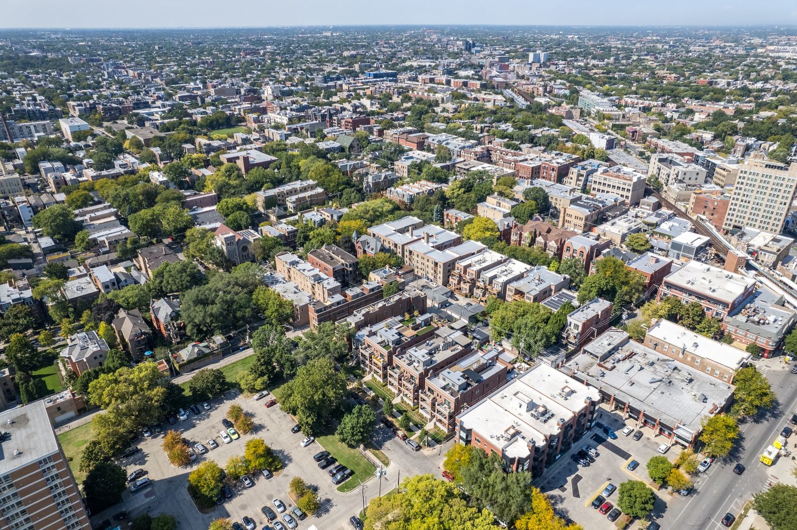 2028 W Le Moyne Street Unit: 3W