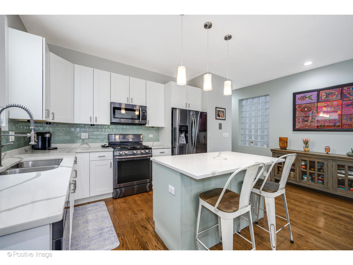 2218 N Seeley Avenue Unit: 1