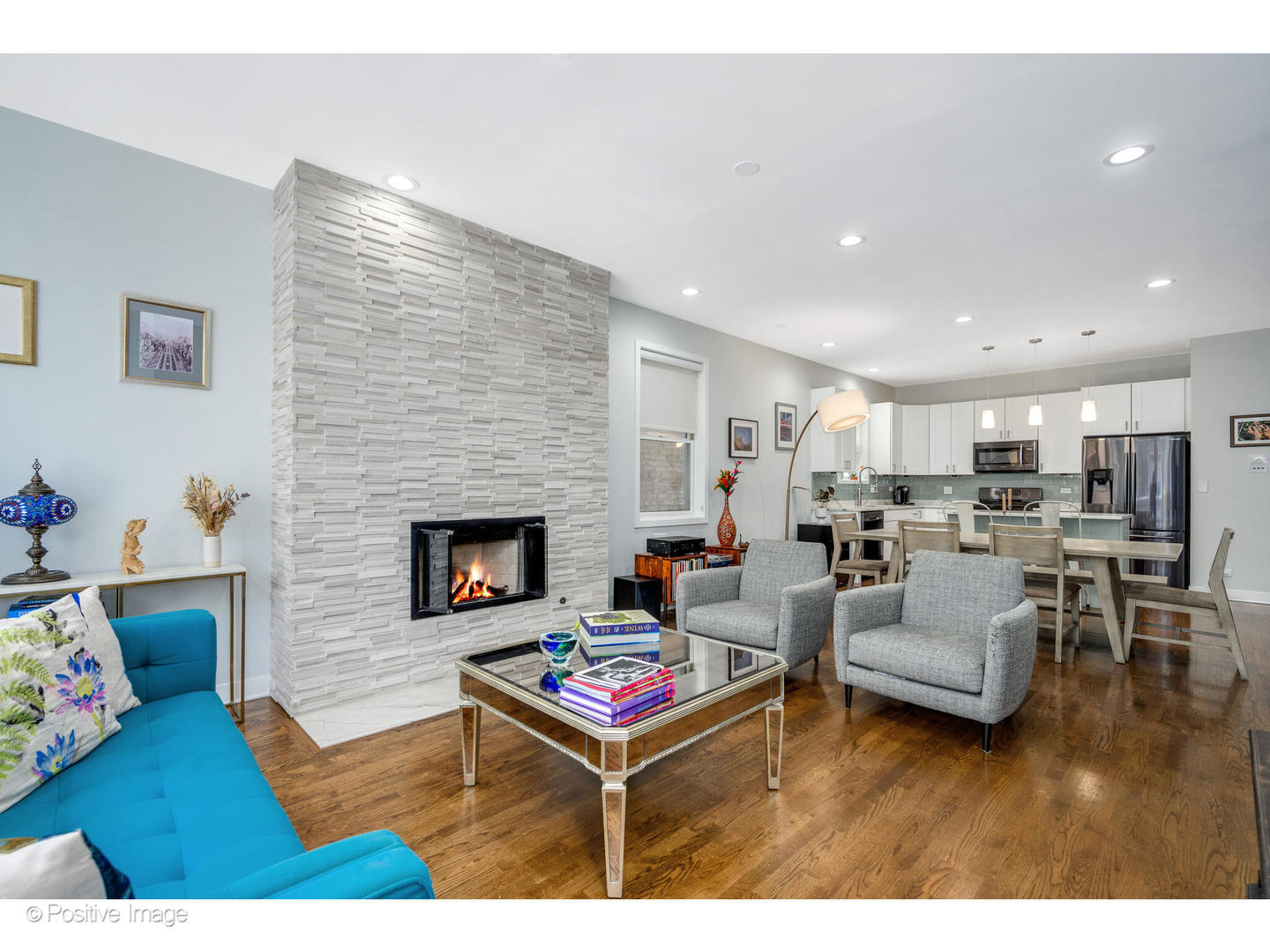 2218 N Seeley Avenue Unit: 1