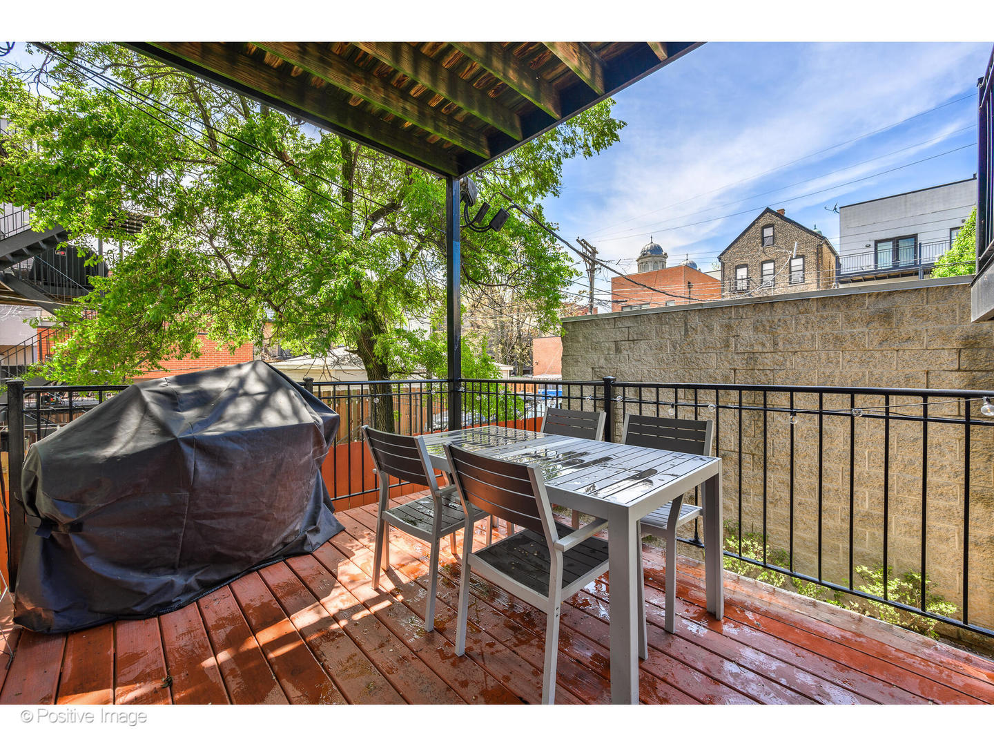 2218 N Seeley Avenue Unit: 1