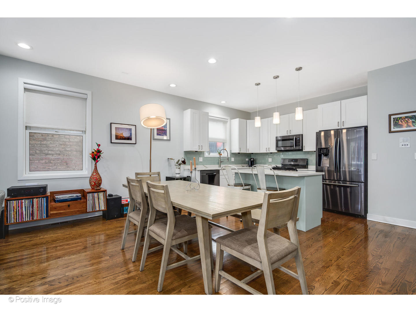 2218 N Seeley Avenue Unit: 1