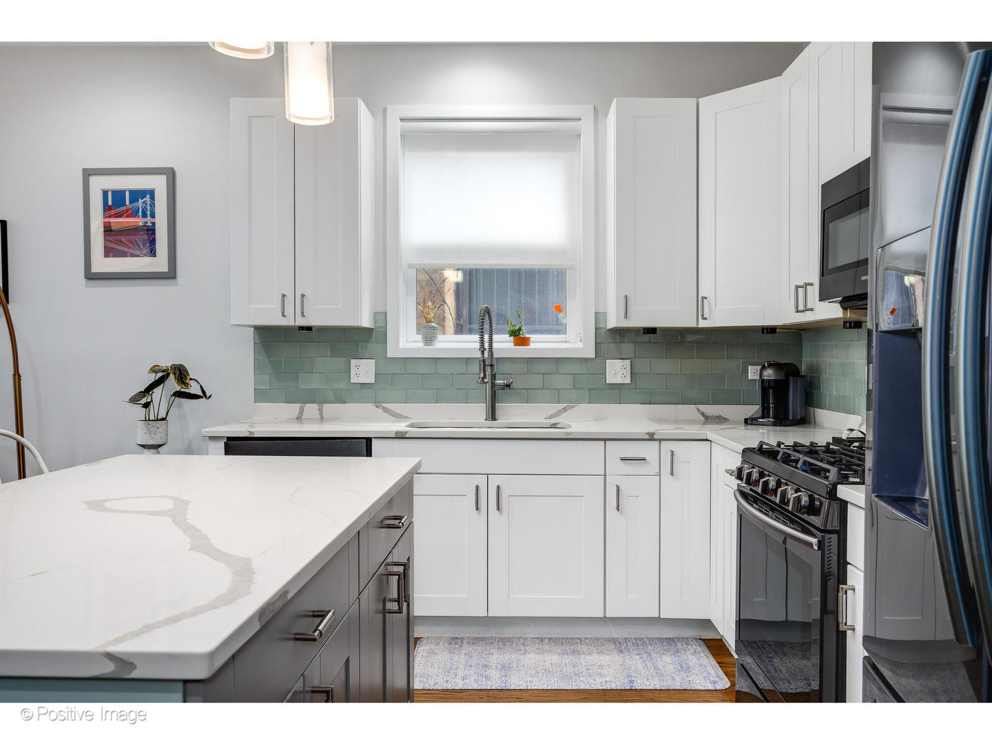 2218 N Seeley Avenue Unit: 1
