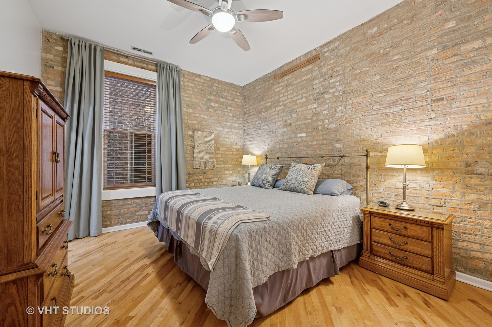 1350 N Campbell Avenue Unit: 1