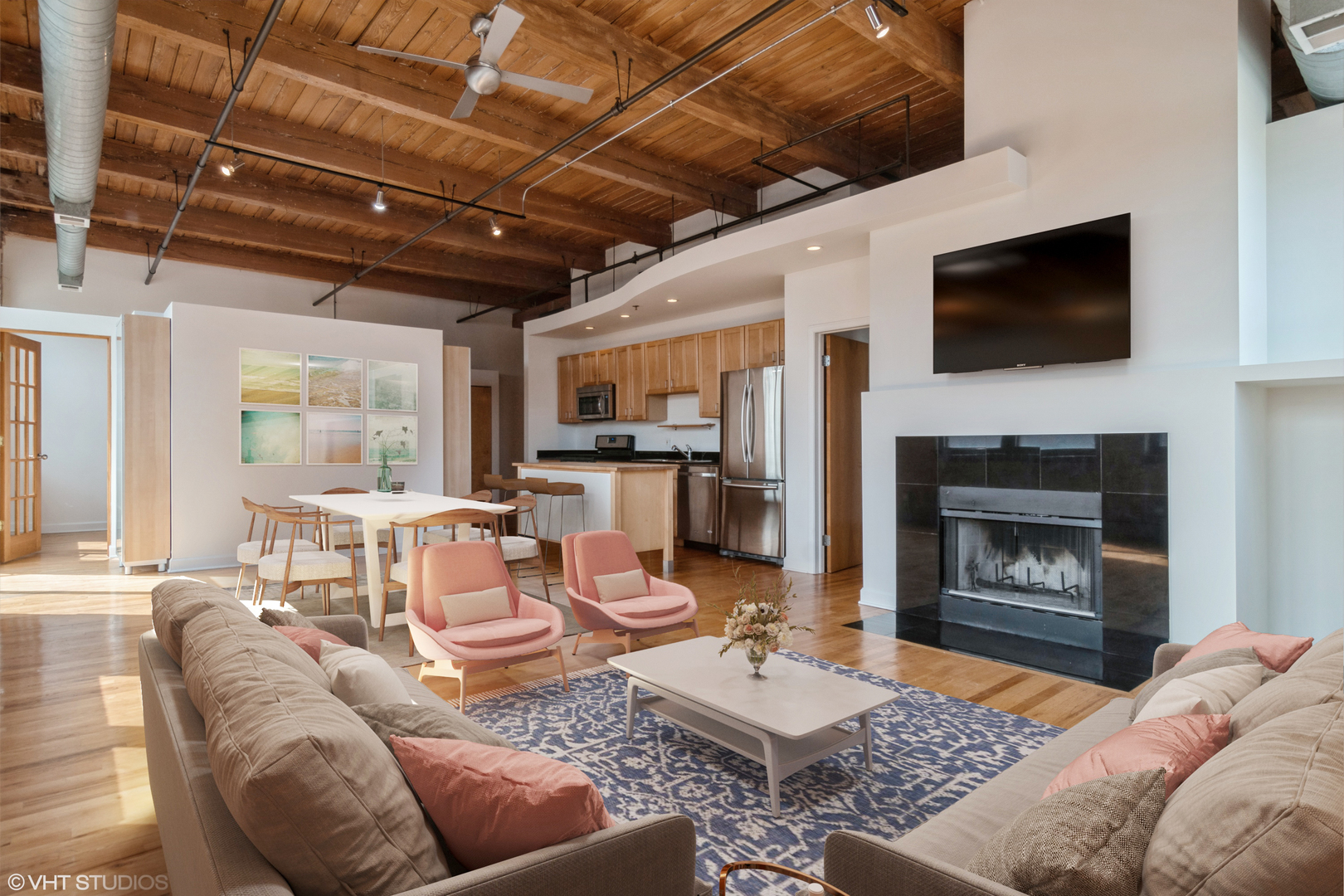 612 N Oakley Boulevard Unit: 214