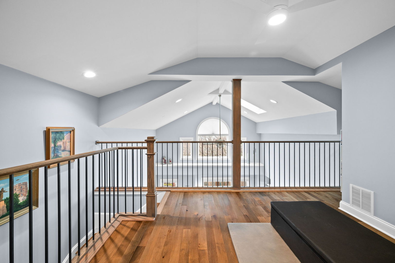 1318 W Fletcher Street Unit: 3W
