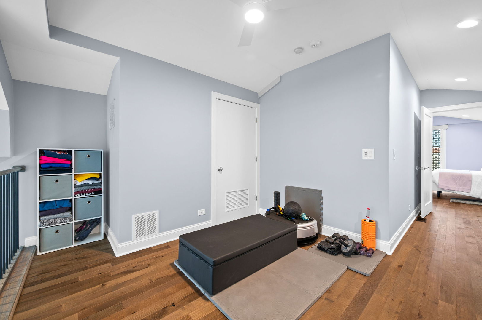 1318 W Fletcher Street Unit: 3W