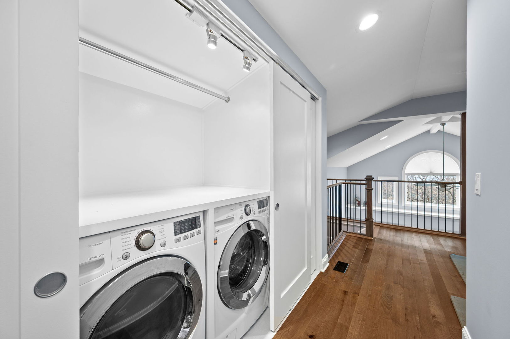 1318 W Fletcher Street Unit: 3W