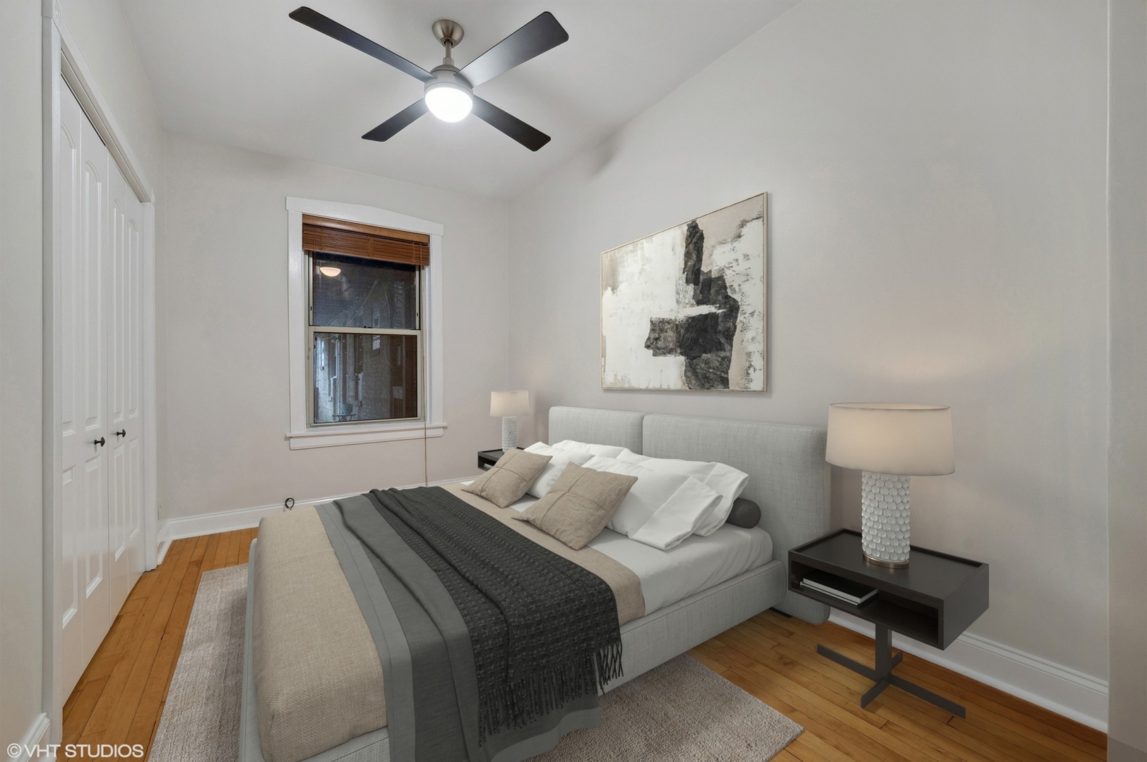 3903 N CLAREMONT Avenue Unit: 1