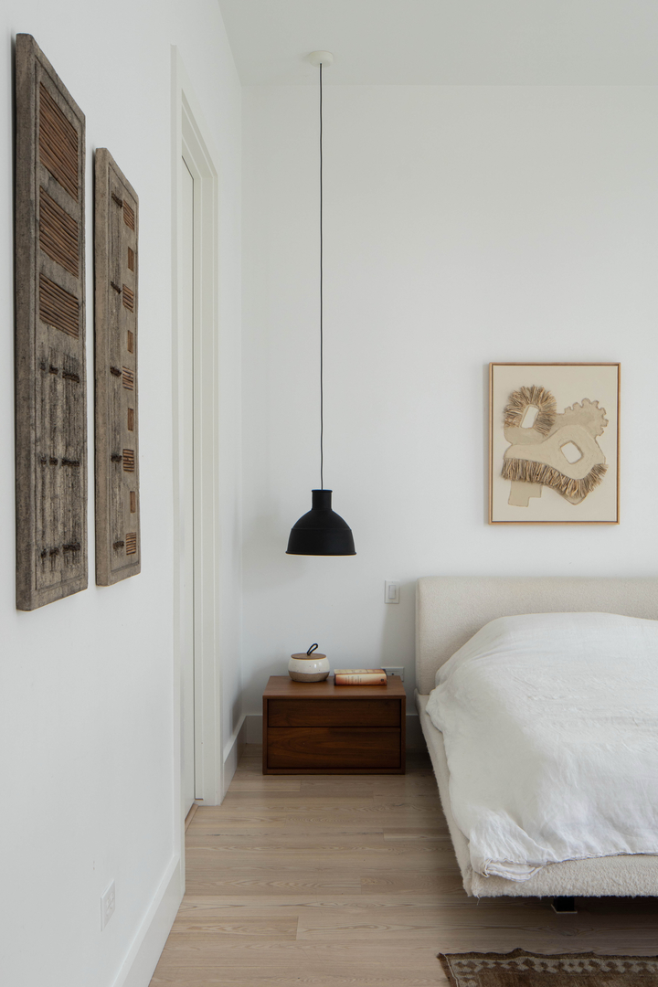 134 S ABERDEEN Avenue Unit: 5S